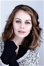 Alexis Dziena Bio, Profession, Marital Status, Wealth, Net Worth