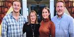 Amanda Batulas Parents Are Just as Loved up as Her and Kyle Tue 19 April 2022 11:35 Updat |