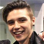 Andy Biersack Bio, Wiki, Age, Height, Wife, Daughter, Net Worth, Black