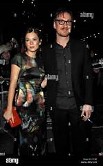 Anna Friel – Biography, Husband or Partner, Is She a Lesbian?