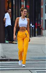 Bella Hadid Height, Weight and Body Measurements