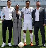 Bellingham's Height at 17: a Closer Look at the Rising Star