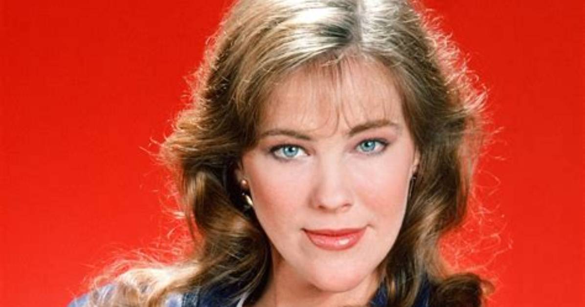 Catherine O'hara's Iconic Character in Beetlejuice: a Deep Dive