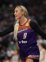 Chip Cunningham Age Wikipedia: Everything to Know About Elin Hilderbrand Husband