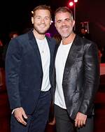 Colton Underwood and His Fiance Jordan Chose Necklaces over Engagment Rings Thu 24 March 2022 1