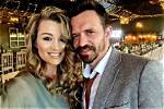 Derick Hougaard | Kids, Wife and Family