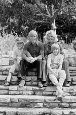 Dianne Holechek Bio, Children and Grandchildren of Chuck Norris Ex-Wife