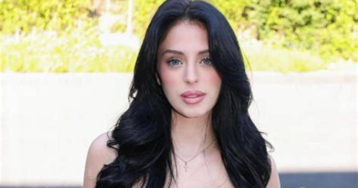 Discover the World of Camilla Araujo