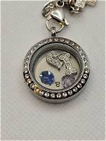 Discovering the Charm of Origami Owl: a Unique Jewelry Experience