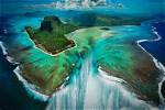 Discovering the Enigmatic Underwater Waterfall in Tennessee