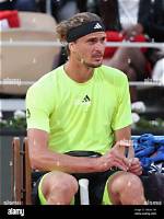 Does the Tennis Player Have Diabetes? or Is She Pregnant? Did ·