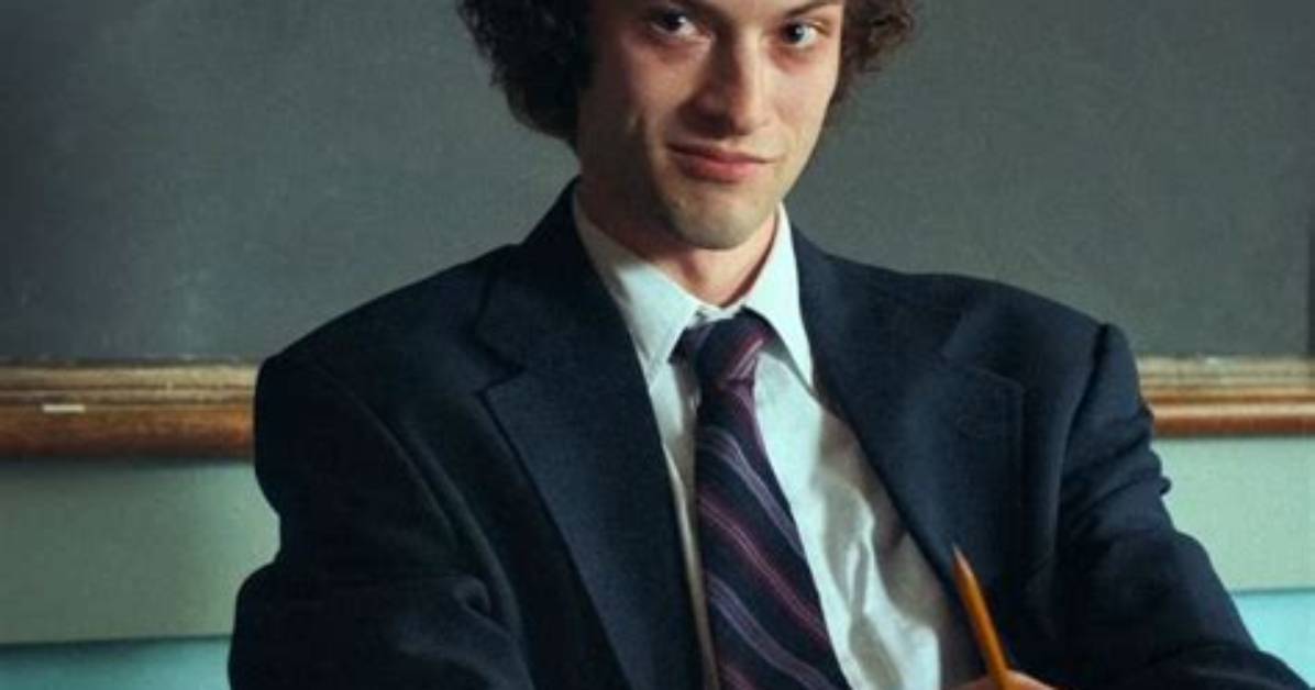 Dominic Sessa's Portrayal of Angus Tally