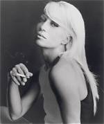 Donatella Versace Young: the Rise of a Fashion Icon