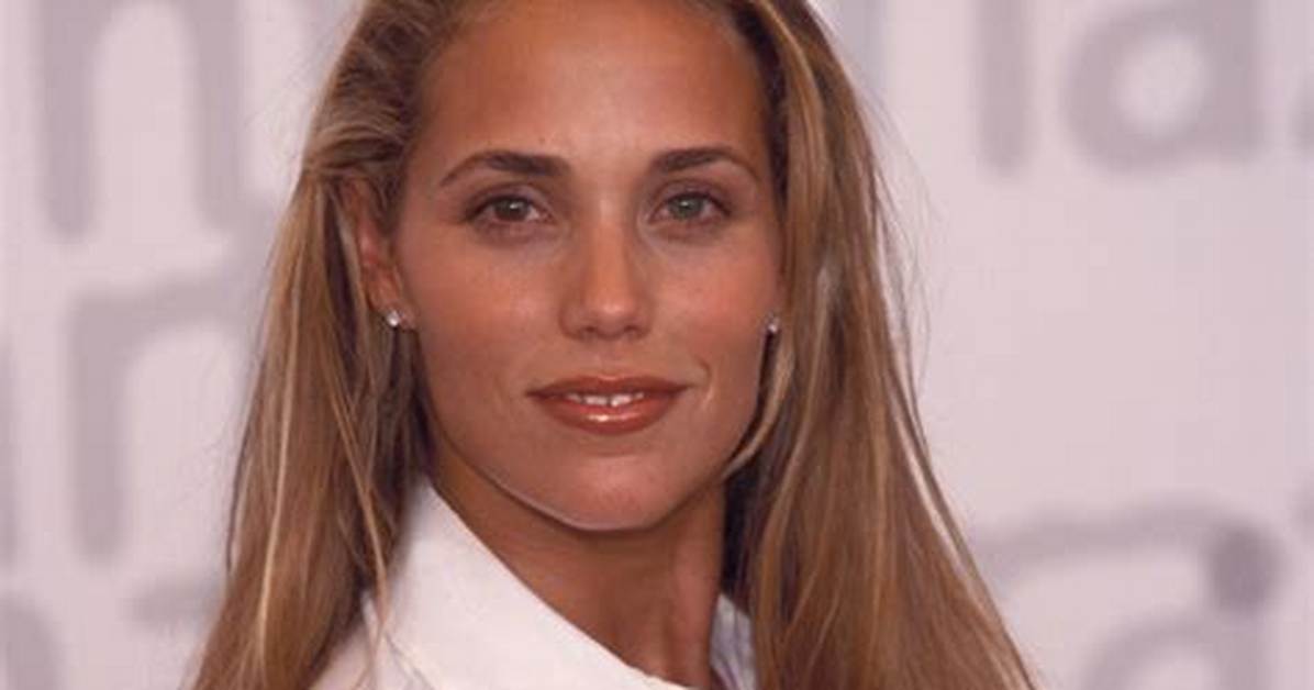 Elizabeth Berkley Biography ·