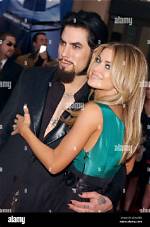 Exclusive Performances at "Dave Navarro's Wife Meets American Guitarists Present"