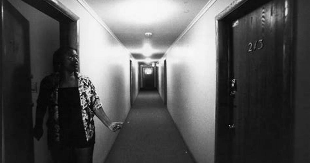 Exploring Jeffrey Dahmer's Apartment: a Look into the Infamous Location