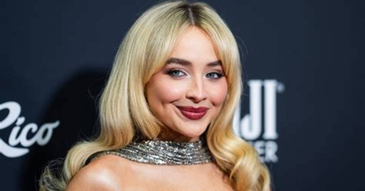 Exploring the Alluring Features of Sabrina Carpenter's Body