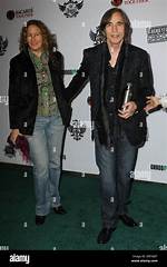 Exploring the Love Story of Dianna Cohen and Jackson Browne