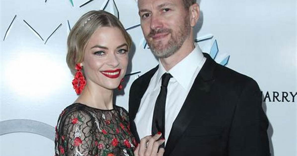Exploring the Unique Bond of Jaime King and Joey King