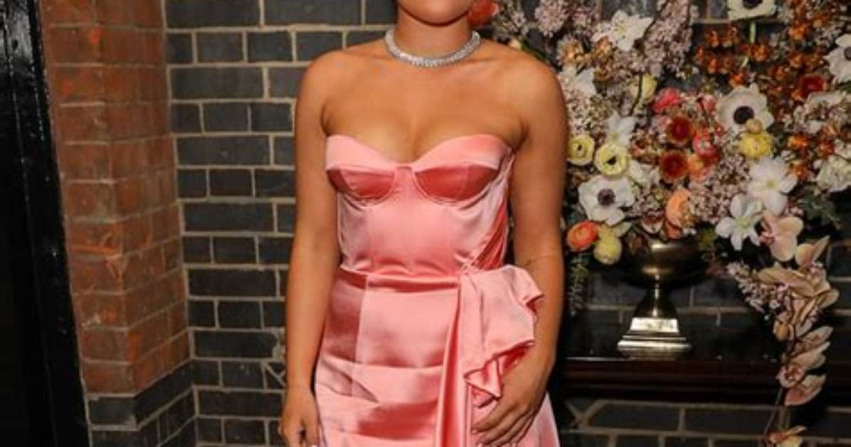 Florence Pugh Horrified as Foot Fetishist Has Created a Social Media Account Pretending to Be Her