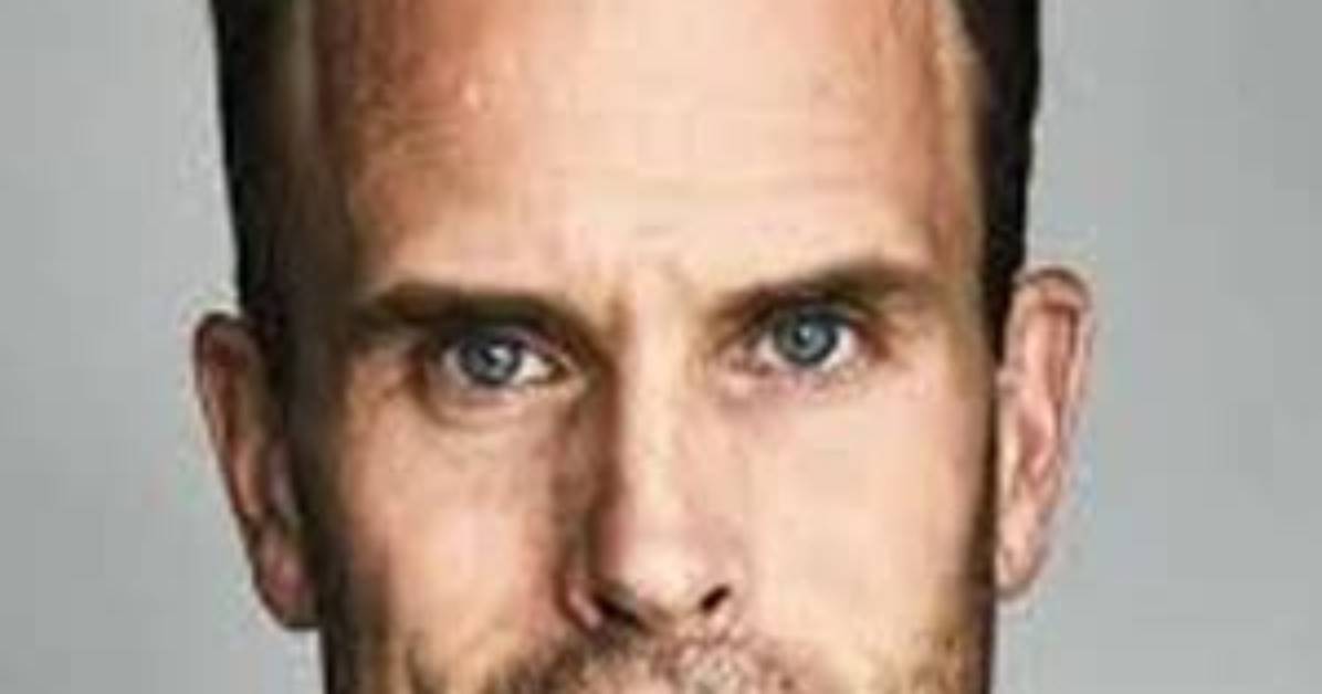 Gabriel Hogan Bio (Wiki)
