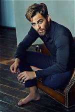 Hollywood Heartthrob Chris Pine Strolls Barefoot: a Candid Look