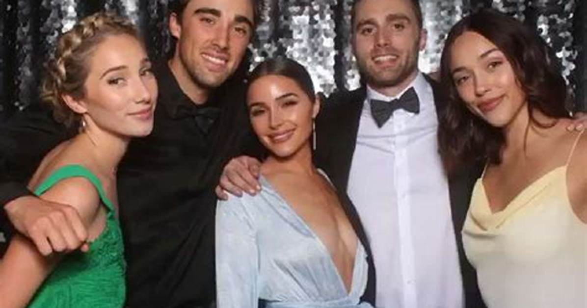How Many Siblings Does Olivia Culpo Have?