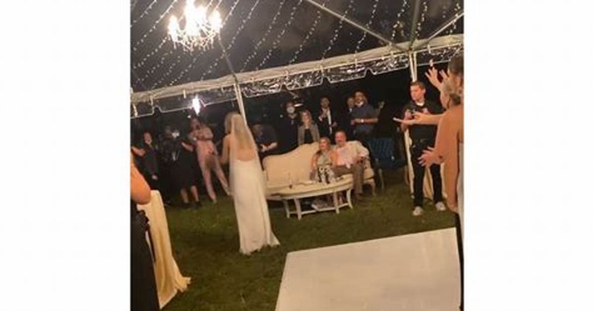 How Old Is Ish from Siesta Key? Fans Still Can't Get over Age Gap Wed 5 August 2020 10:14 |