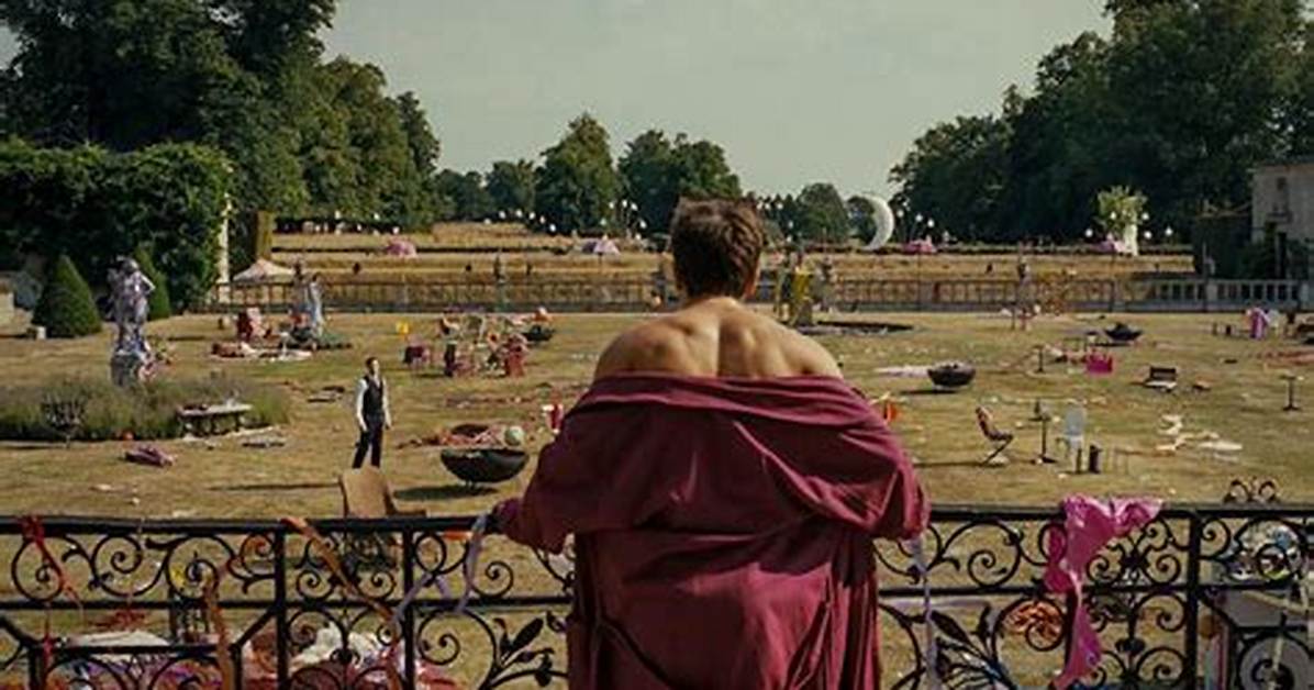 How 'Saltburn' Pulled off Its Shocking Bathtub and Graveyard Scenes |