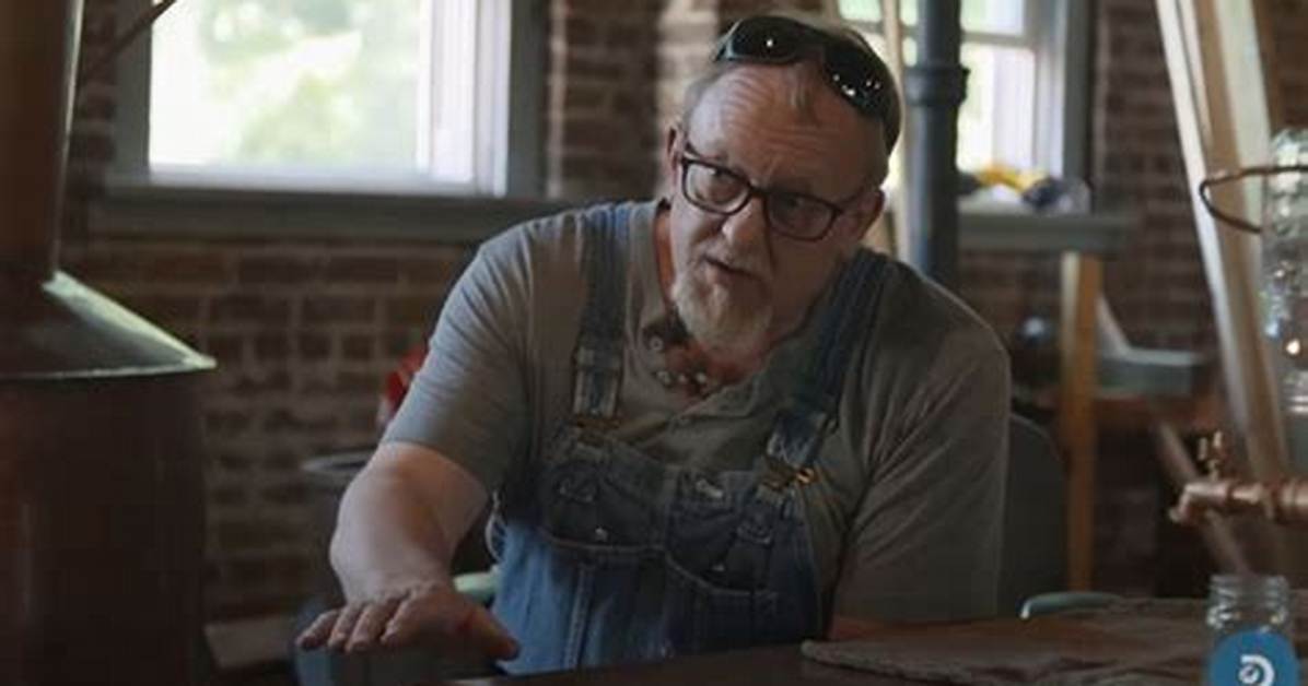 Is Digger from Moonshiners Sick? Eric Digger Manes Illness and Health 2024 |