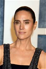 Jennifer Connelly's Towering Height: Unveiling Her Stature