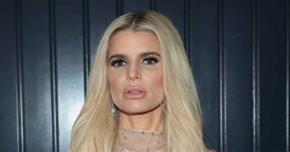 Jessica Simpson Bra Size, Age, Weight, Height, Measurements