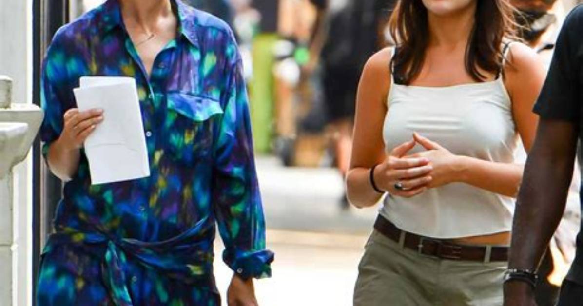 Katie Holmes Reveals Teenage Daughter Suri Cruise Has Seen 'Dawson's Creek': 'We Had a Good Laugh'