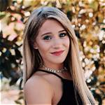 Lizzy Wurst Biography, Dating, Boyfriend, Mom, Height, Body Net Worth