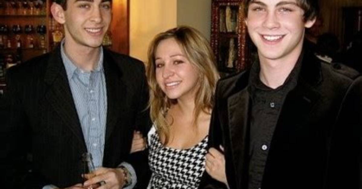 Logan Lerman | Parents, Siblings and Education |