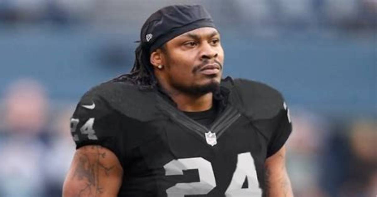Marshawn Lynch – Biography, Net Worth, Injury History, Analysis, Age, Height, Wife