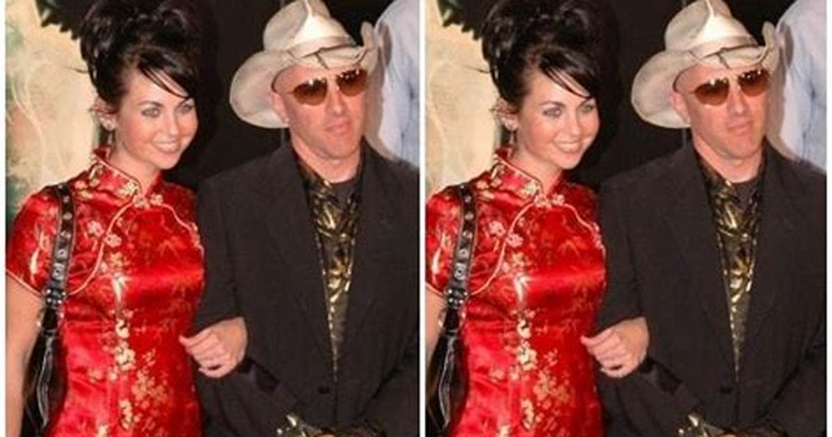 Maynard James Keenan Wife (Lei Li), Son, Height, Net Worth, Bio