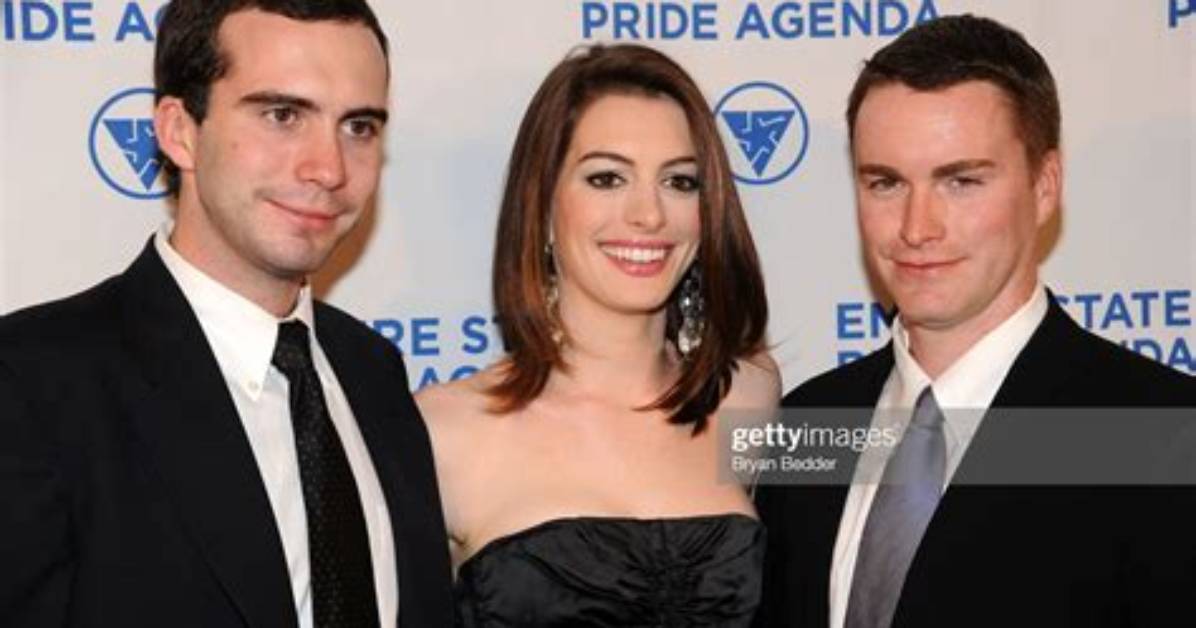 Michael Hathaway, Thomas Hathaway ·