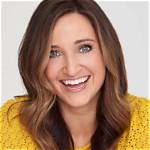 Mindy Mcknight- Bio, Age, Height, Net Worth, Husband, Marriage |