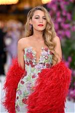 Most Captivating Photos of Blake Lively and Ryan Reynolds