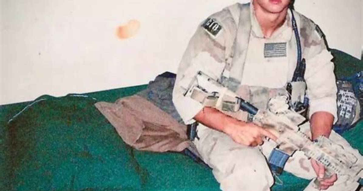 Navy Seal and Dad-of-Two Dies in Free-Fall Parachute Training Accident in Arizona