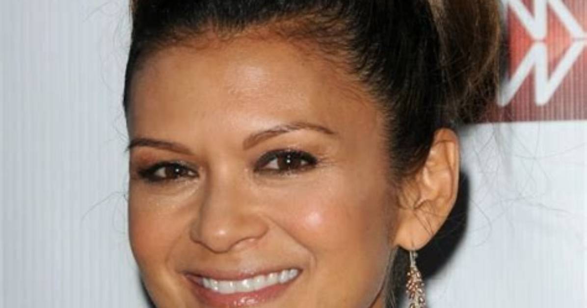 Nia Peeples Bio (Wiki) ·