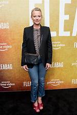 Samantha Mathis Bio, Married, Husband, Family, Personal Life