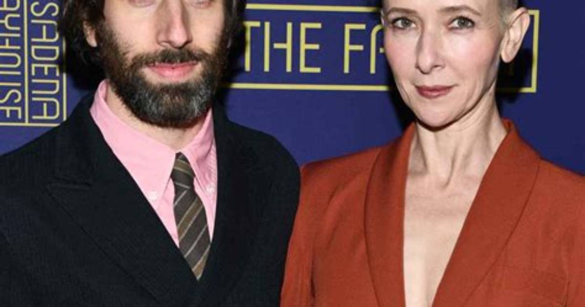 The Phenomenal Journey of Simon Helberg: a Comprehensive Overview