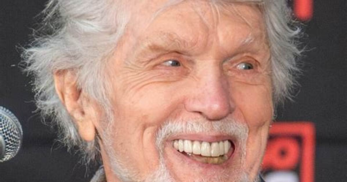 Tom Skerritt's Marital Journey ·