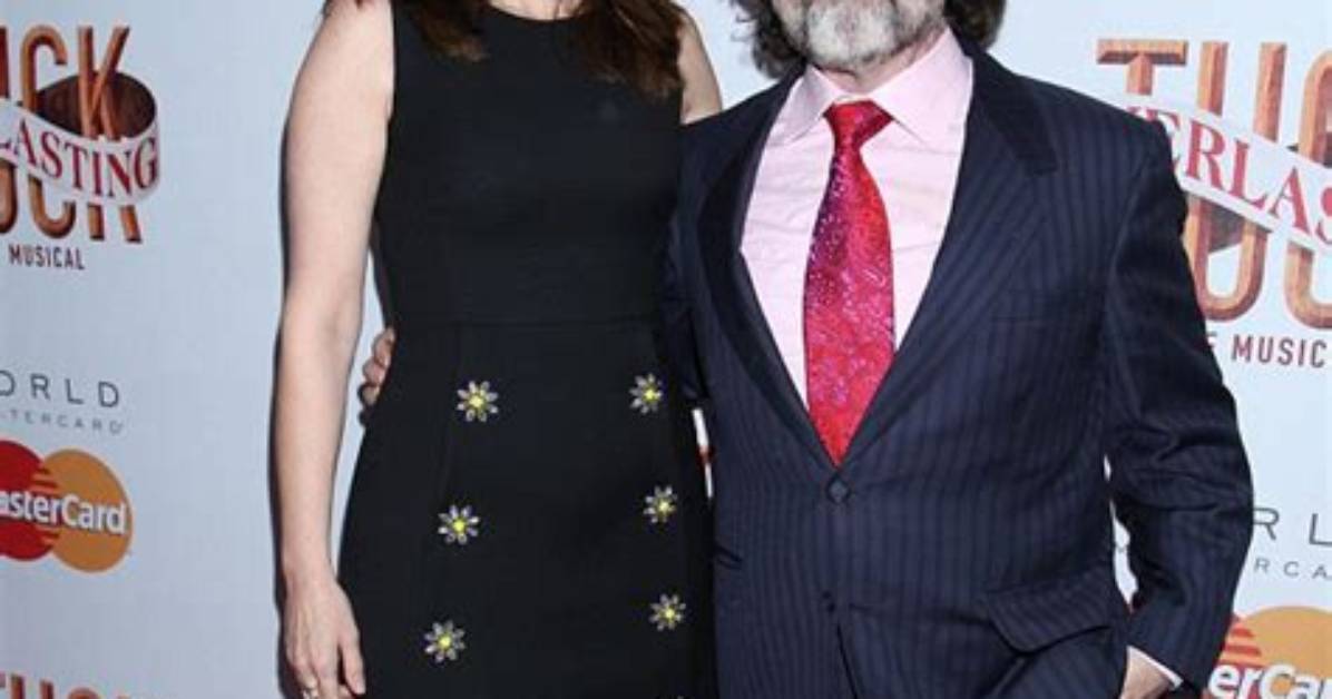 Uncover the Height of Tina Fey's Husband: a Surprising Insight