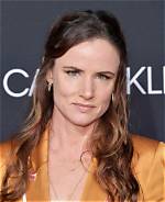 Uncovering the Extraordinary Legacy of Juliette Lewis: Geoffrey Lewis's Daughter