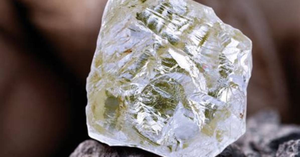 Unearthing the Beauty of Rough Diamonds: Nature's Hidden Treasures