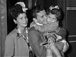 Unraveling the Legacy of Frank and Nancy Sinatra
