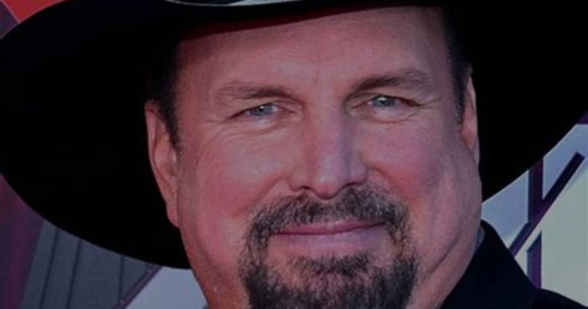 Unraveling the Love Life of Garth Brooks: Is He Married?